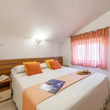 Bed And Breakfast Dorgali Buitenkant foto
